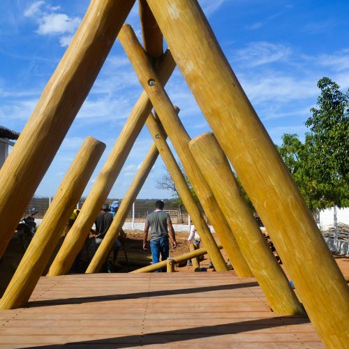 O dia em que montei um playground no sertão da Paraíba